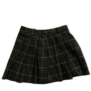 NWT Commense plaid pleated mini skirt women’s size medium